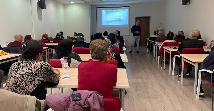 Tazelenme Üniversitesinde Beşinci Hafta Dolu Dolu Geçti