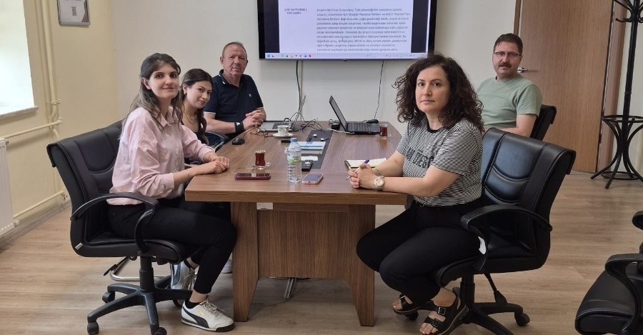Üniversitemizin Efqm 2026 Ödül Başvuru Dosyası İnceleme Çalışmaları Tamamlandı