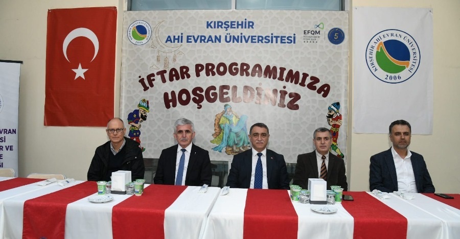 Kırşehir Ahi Evran Üniversitesinde İftar Programları Devam Ediyor.