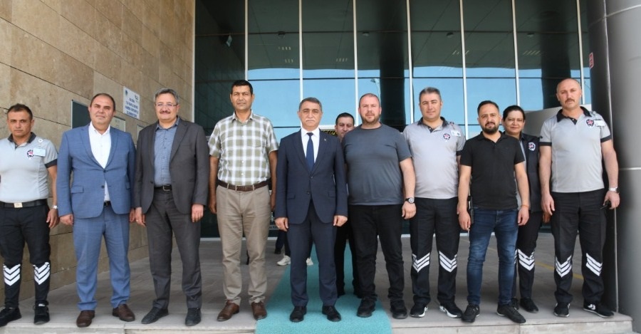 Sayın  Rektörümüz Prof. Dr. Mustafa Kasım Karahocagil  Başkanlığımızda Görev Yapan Personel İle  Bayramlaştı.