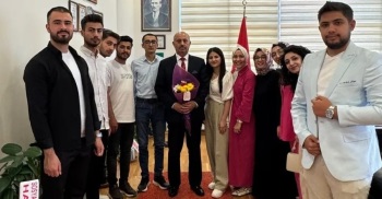 Kalite Elçilerinden Eğitim Fakültesi Yönetimine Ziyaret