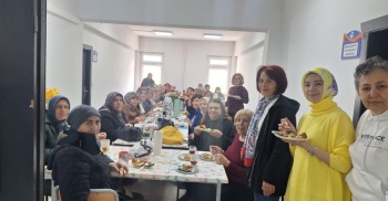 Tazelenme Üniversitesinde Kintsugi Sanatıyla İyileşme Atölyesi Gerçekleştirildi