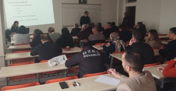 Çiçekdağı Meslek Yüksekokulu, Kaman Meslek Yüksekokulu Ve Mucur Meslek Yüksekokullarında İş Sağlığı Ve Güvenliği Temel Eğitimi Verildi.