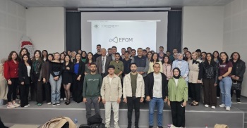 Öğrenci Kalite Elçilerine Liderlik Ve Efqm Modeli Eğitimleri Verildi