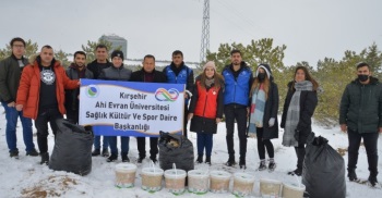 Üniversitemiz Kimsesiz Hayvanları Unutmadı.