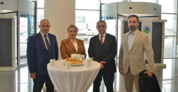 Üniversitemizde Bayramlaşma Programı Gerçekleştirildi