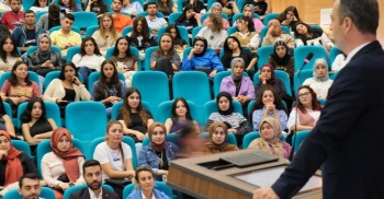 Kaeü Sağlık Hizmetleri Meslek Yüksekokuluna Başkanlığımızın Tanıtımını Yaptık.