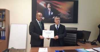 Ersoy Doğan'a Koordinatörlüğümüze Katkılarından Dolayı Teşekkür Belgesi Verildi.