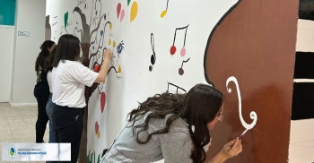 Öğrencilerimiz Renklere Dokunmaya Devam Ediyor