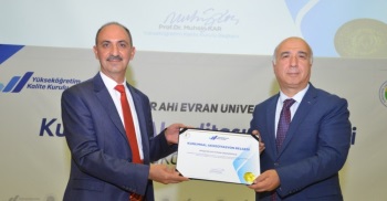 Üniversitemiz Kurumsal Akreditasyon Belgesini Aldı