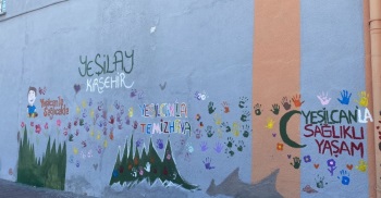 Okullar Öğrencilerimizin Dokunuşlarıyla Renkleniyor.