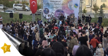 15 Ekim 2024 Tarihinde Geleneksel Öğrenci Toplulukları Buluşma Şenliği, Büyük Bir Heyecan Ve Coşkuyla Düzenlendi.