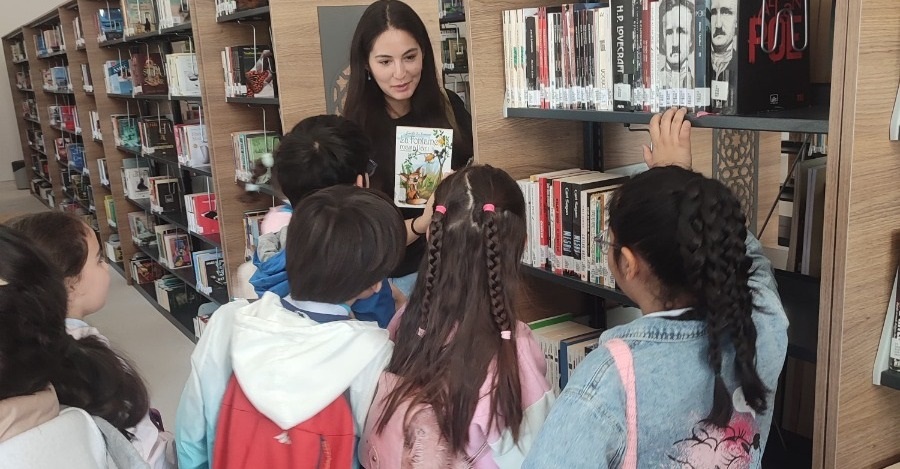 Kırşehir Ahi Evran Üniversitesi Kütüphane Ve Dokümantasyon Daire Başkanı Olarak Ömer Halisdemir İlkokulu Öğrencilerini Ağırladık.