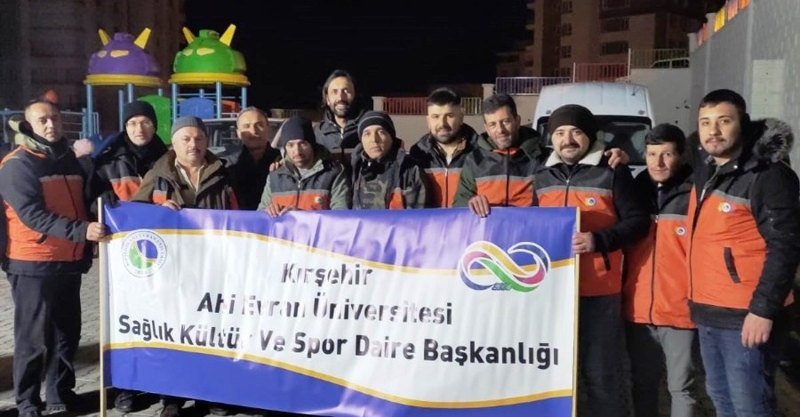 Kahramanmaraşlı Vatandaşlarımızın Yaralarını Sarıyoruz.