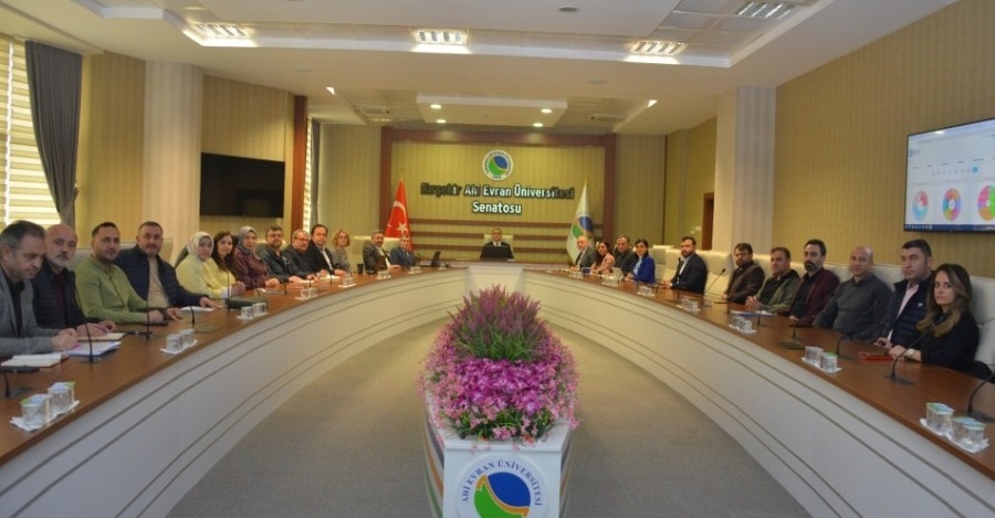 Üniversitemiz Kalite Çalışmaları Değerlendirme Toplantısı