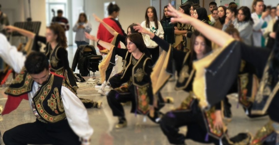 6. Geleneksel Öğrenci Toplulukları Buluşma Şenliği 2. Günü De Coşkulu Geçti