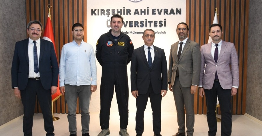 Genel Sekreterimiz Dr. Öğr. Üyesi Hüseyin İlter Üniversitemizde Gerçekleşen Ahice Havacılık Kariyer Etkinliğine Katılmıştır.