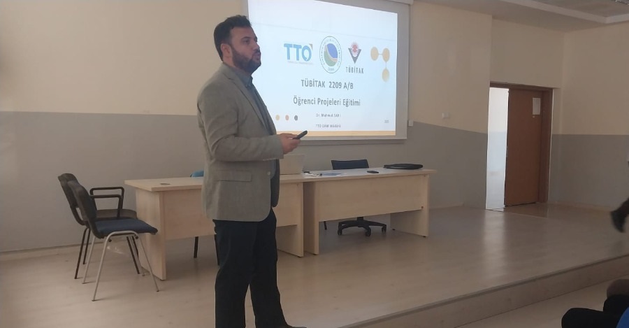 Sağlık Hizmetleri Meslek Yüksekokulunda “Tübitak 2209 A/B Proje Yazma Eğitimi” Gerçekleştirildi.
