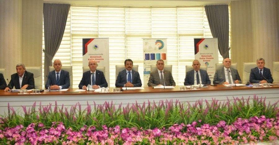 Üniversitemiz Danışma Kurulu Toplantısı Gerçekleştirildi