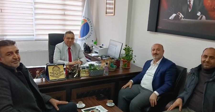 Daire Başkanımızdan Neşet Ertaş Güzel Sanatlar Fakültesi Dekanlığına Ziyaret