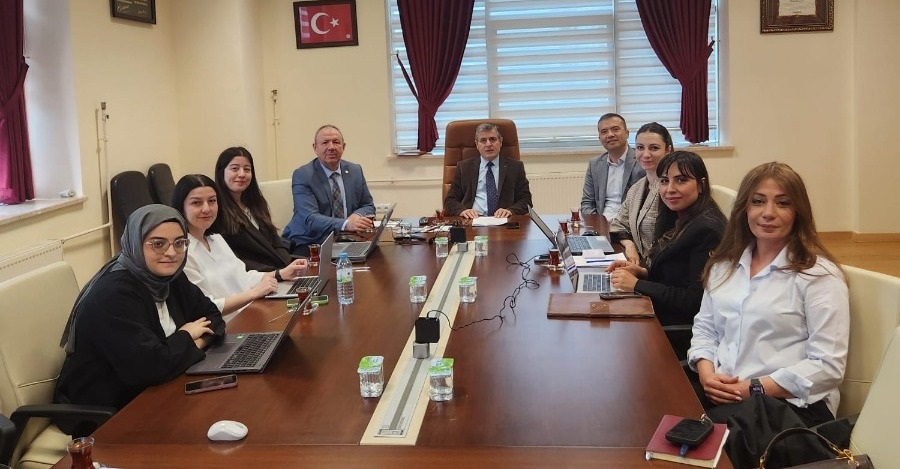 Kırşehir Ahi Evran Üniversitesinde Efqm Modeli Kriter 2 Toplantısı Gerçekleştirildi