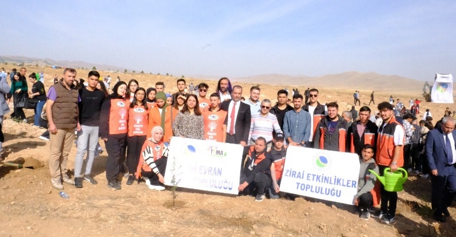 Cumhuriyetin 100. Yılında 2023 Genç Fidan