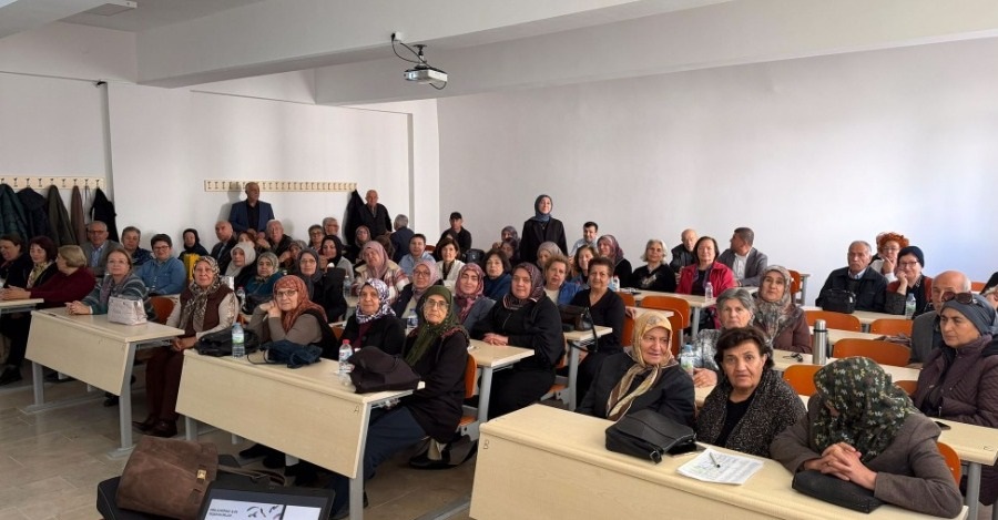 Tazelenme Üniversitesinde  7. Haftada Katılımcılarımız Haklarını, Doğayı Ve Hareketi Öğrendi