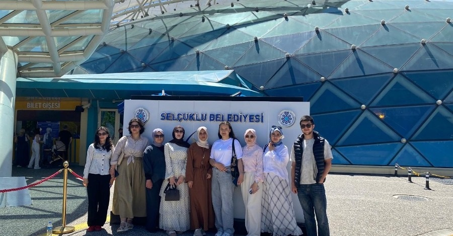 Uluslararası Öğrenciler Konya'nın Tarihi Ve Kültürel Mirasını Keşfetti