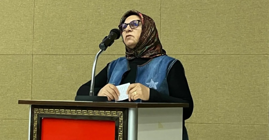 Tazelenme Üniversitesi Öğrencimizden 8 Mart Kadınlar Günü Programında “Öğrenmenin Yaşı Yok” Mesajı