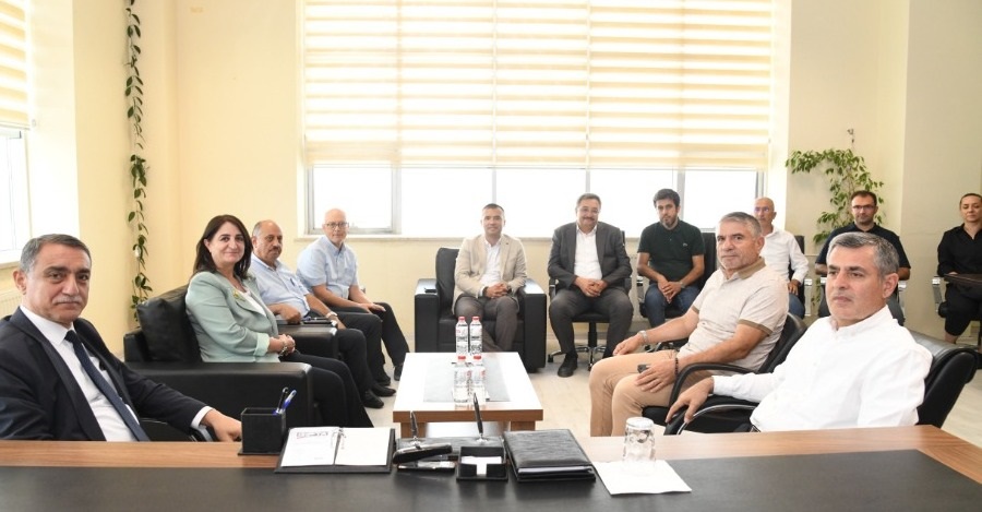 Genel Sekreterimiz  Dr. Öğr. Üyesi Hüseyin İlter Sosyal Bilimler Meslek Yüksekokulu Müdürlüğü Devir Teslim Törenine Katılmıştır.