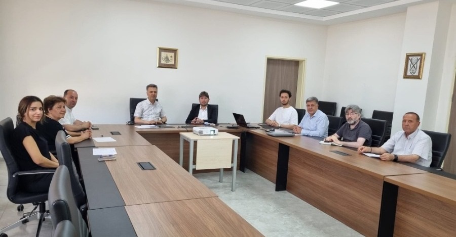 Fen Edebiyat Fakültemiz İle İlahiyat Fakültemiz İle Efqm Kapsamında İç Kıyaslama Çalışması Gerçekleştirdiler