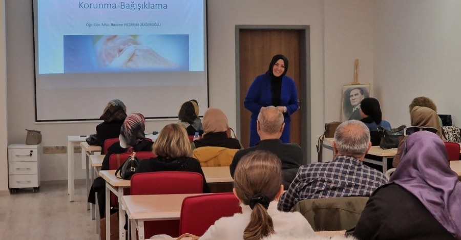 Tazelenme Üniversitesinde Dördüncü Hafta Sağlık Ve Toprak Bilgisi Dersleriyle Geçti