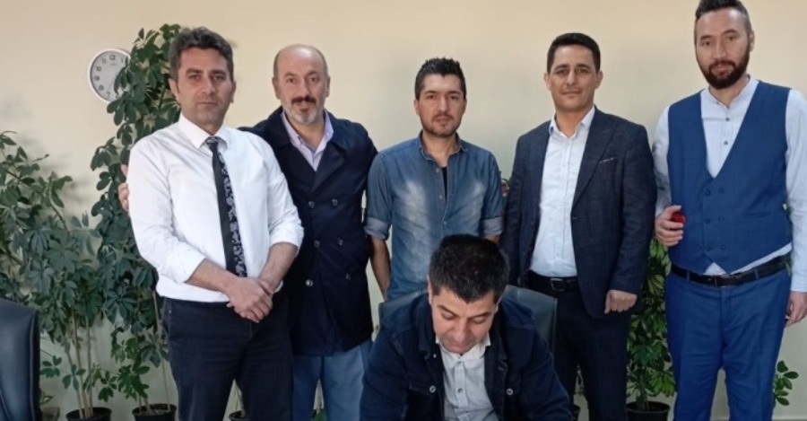 Personelimiz Münip Köremezli'nin Doğum Günü Kutlaması.