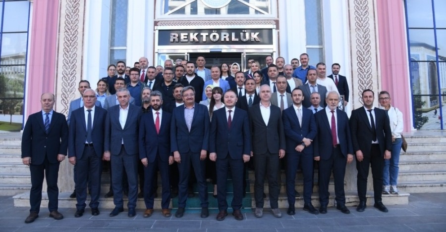 Ankara Yıldırım Beyazıt Üniversitesi İle Kıyaslama Yapıldı