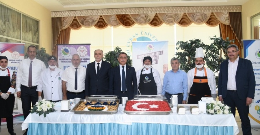 Genel Sekreterimiz  Dr. Öğr. Üyesi Hüseyin İlter Üniversitemizce Her Yıl Düzenlenen Geleneksel Aşure İkramımızı Katıldı.