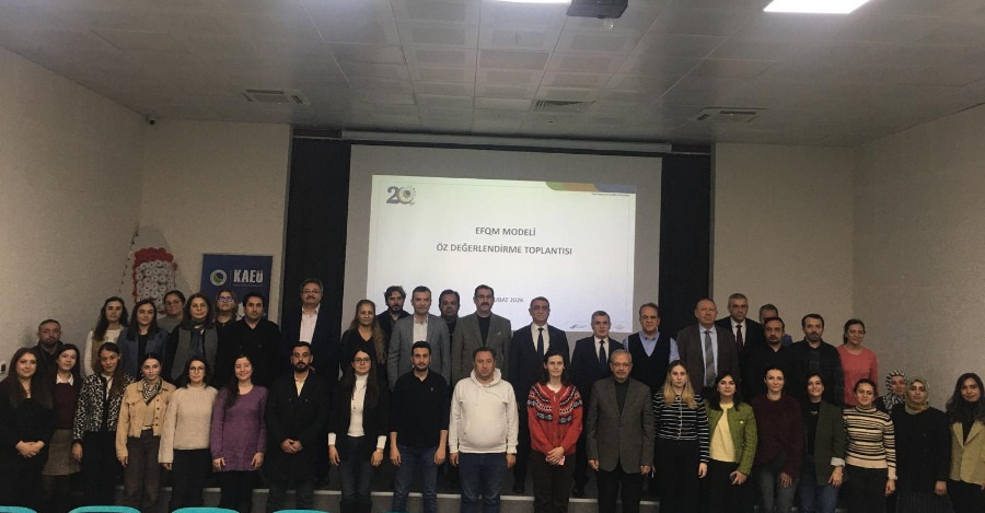Üniversitemiz Efqm Modeli Öz Değerlendirme Çalışmaları Toplantısına Ev Sahipliği Yaptık.