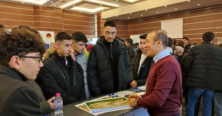 Ankara’Da Düzenlenen Fuarda Üniversitemiz Tanıtıldı
